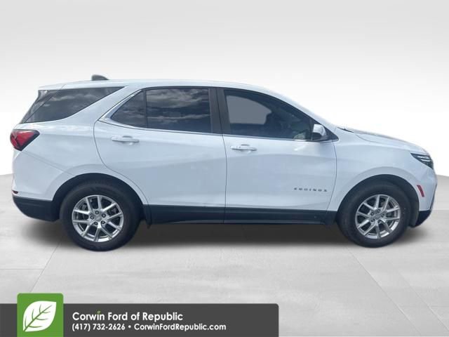 Used 2023 Chevrolet Equinox LT FWD image 9