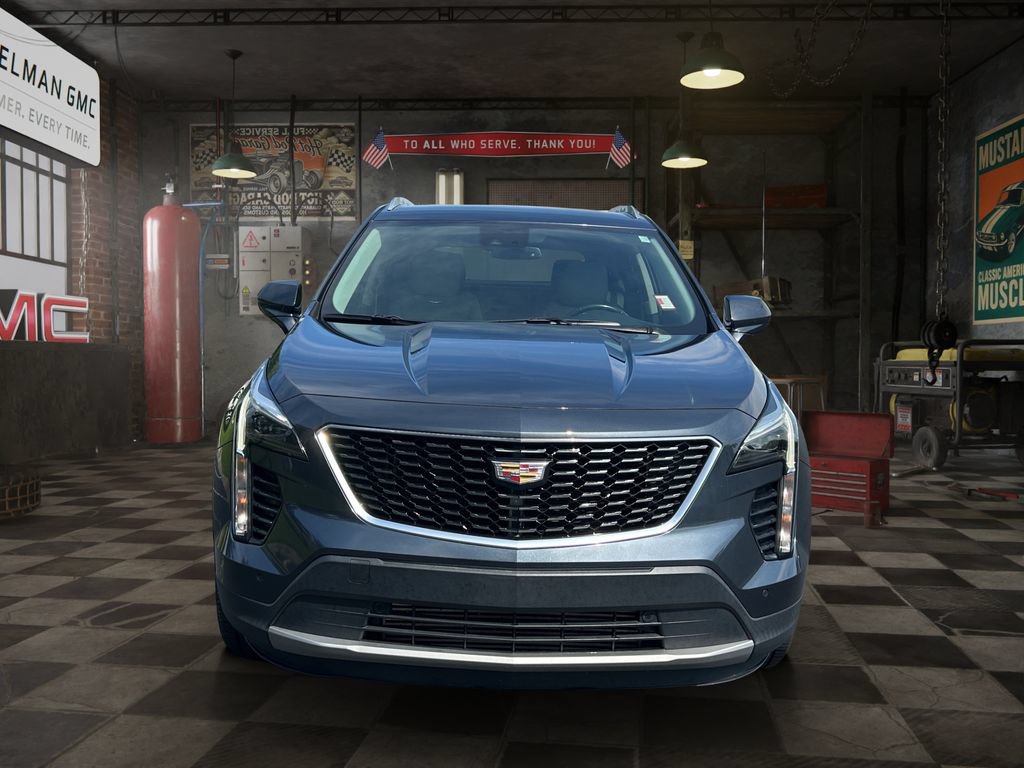 Used 2019 Cadillac XT4 Premium Luxury w/ Driver Awareness Package FWD image 2