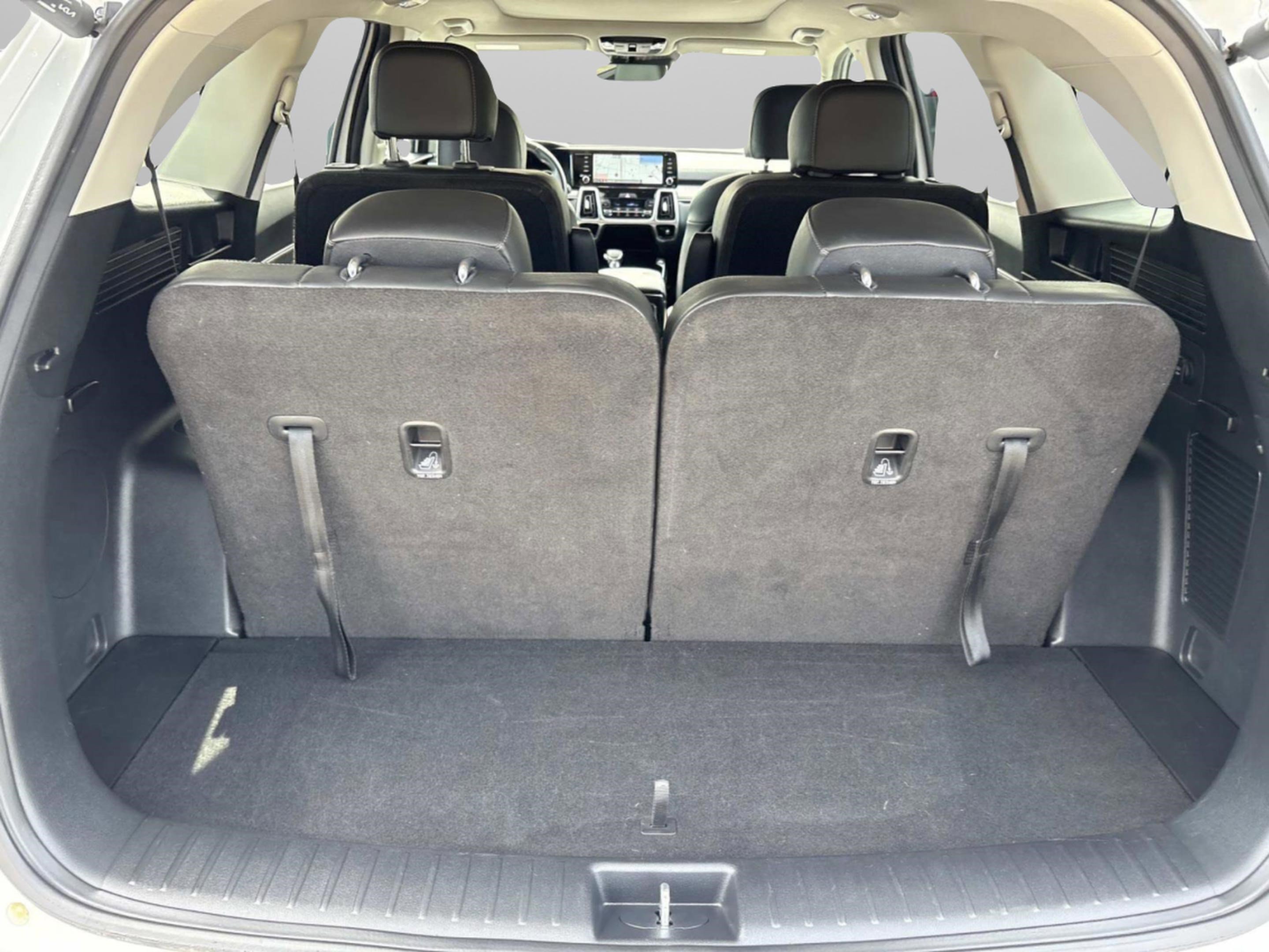 Used 2023 Kia Sorento SX image 12