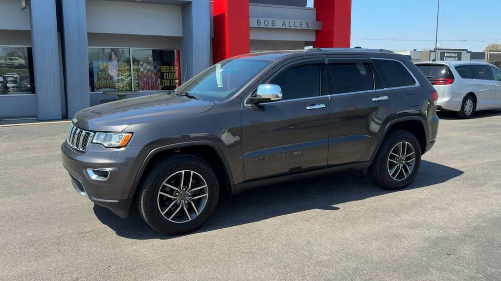 Used 2020 Jeep Grand Cherokee Limited AWD/4WD image 3