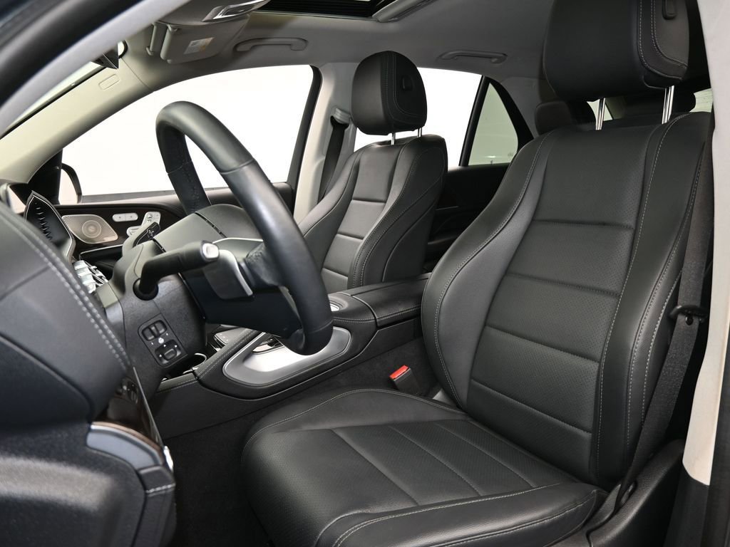 Used 2024 Mercedes-Benz GLE 450 4MATIC image 10