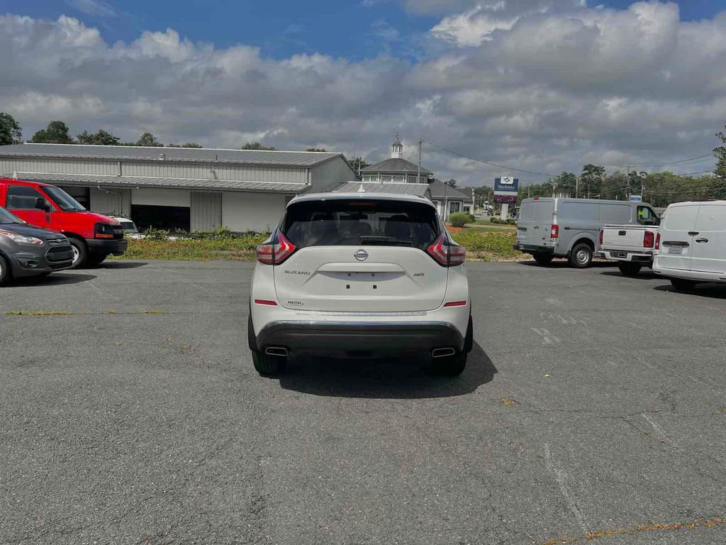 Used 2018 Nissan Murano S image 6