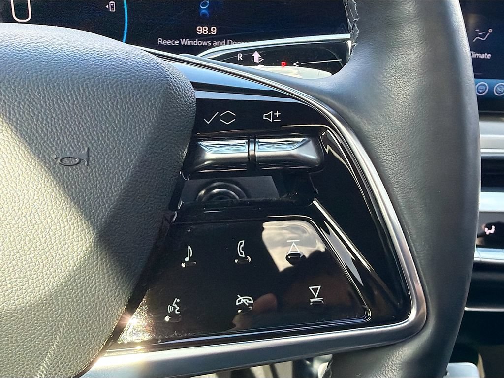 Certified 2023 Cadillac Lyriq 2WD image 39