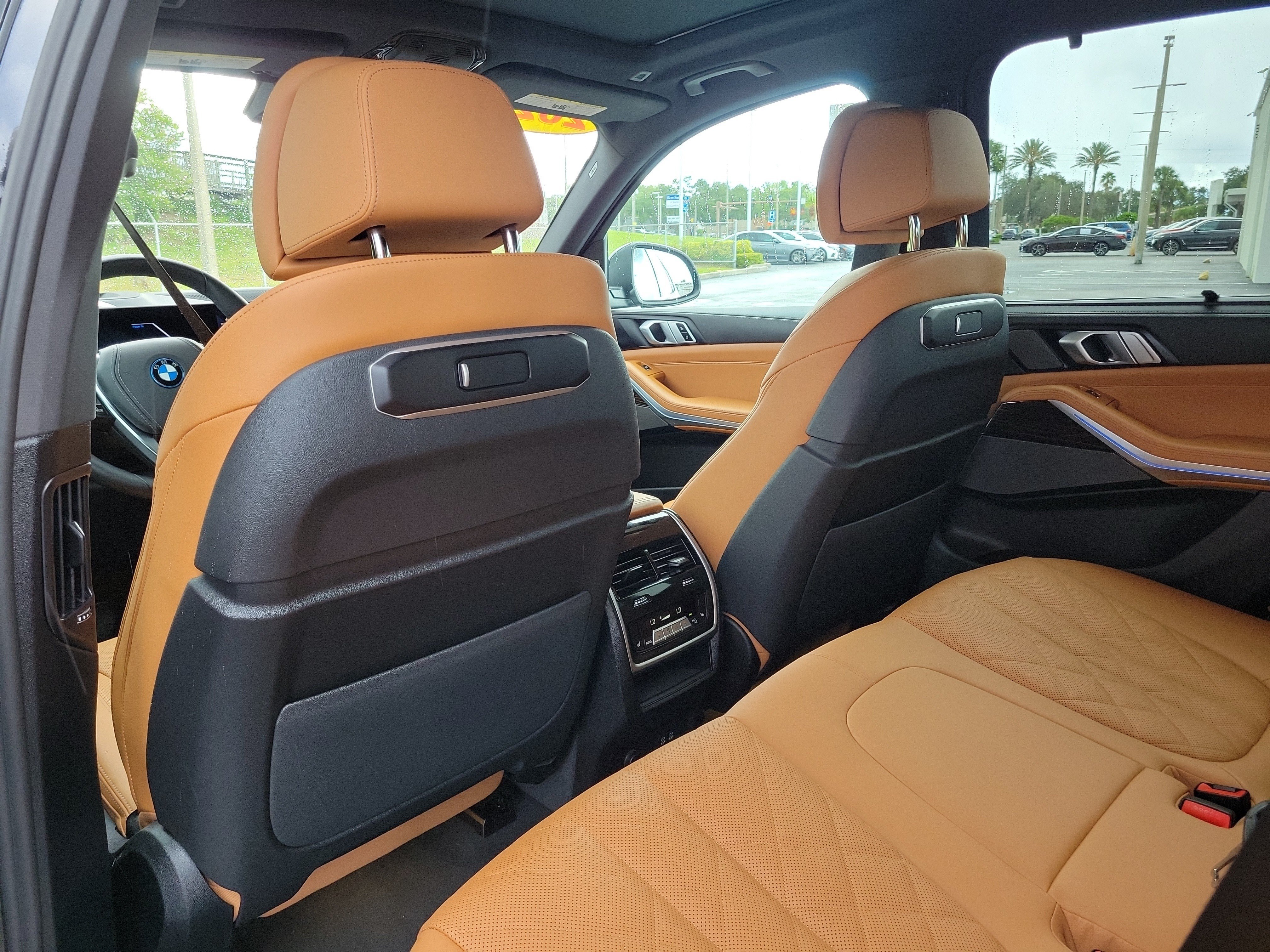 Used 2026 BMW X5 xDrive50e AWD/4WD image 12