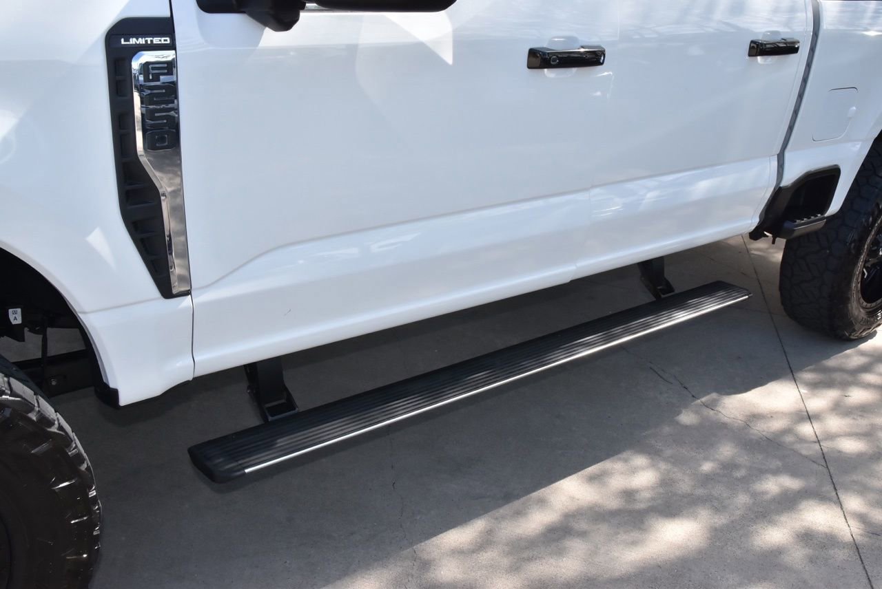 Used 2024 Ford F250 Limited w/ FX4 Off-Road Package image 40