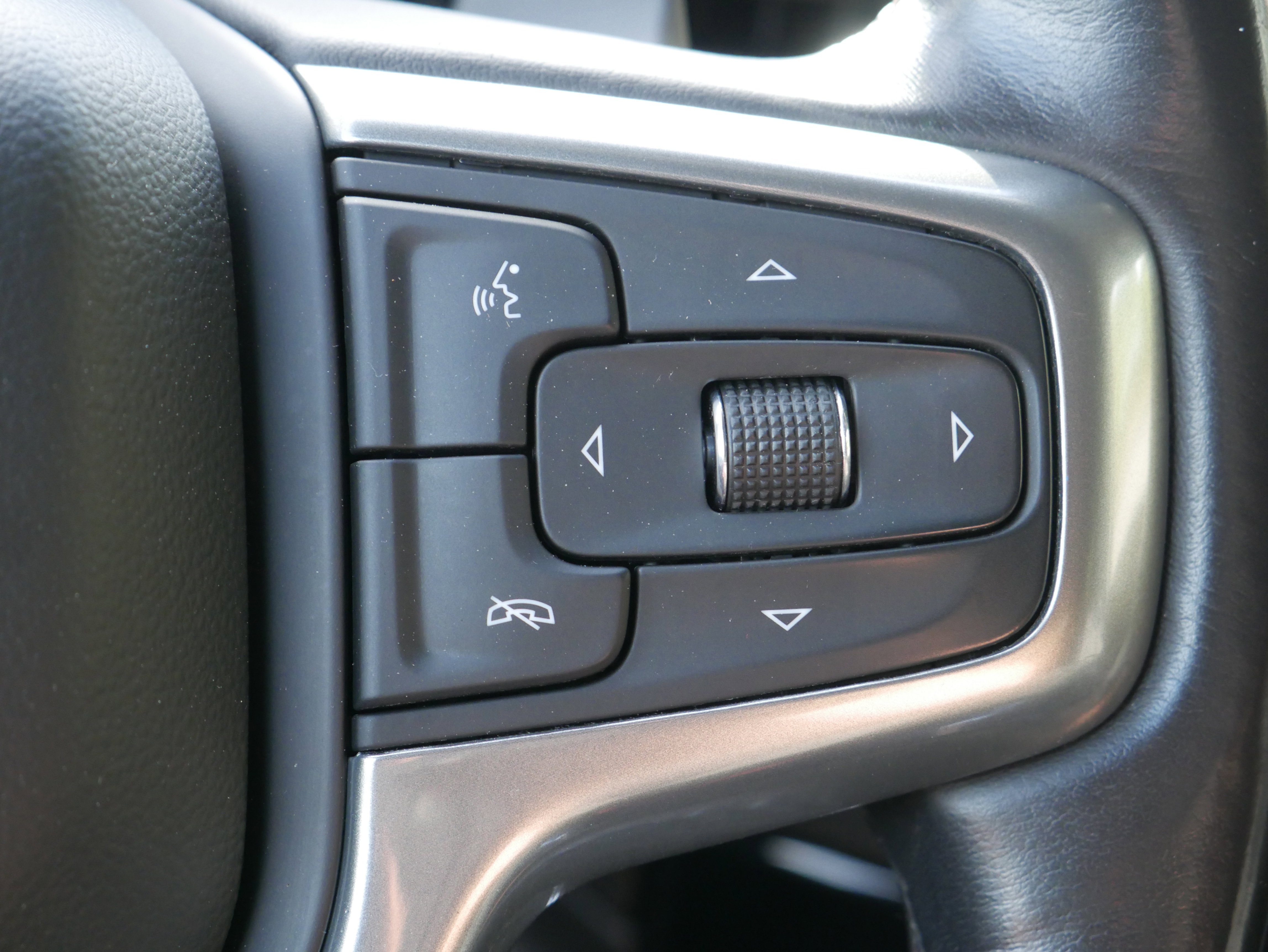 Certified 2022 Chevrolet Silverado 1500 LT Trail Boss image 25