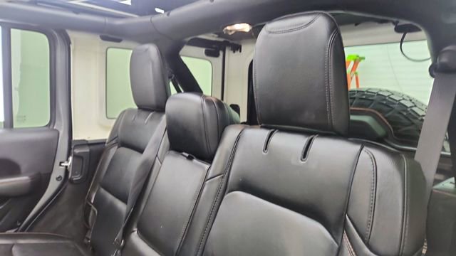 Used 2023 Jeep Wrangler Unlimited Rubicon 392 w/ Xtreme Recon 35" Tire Package image 29