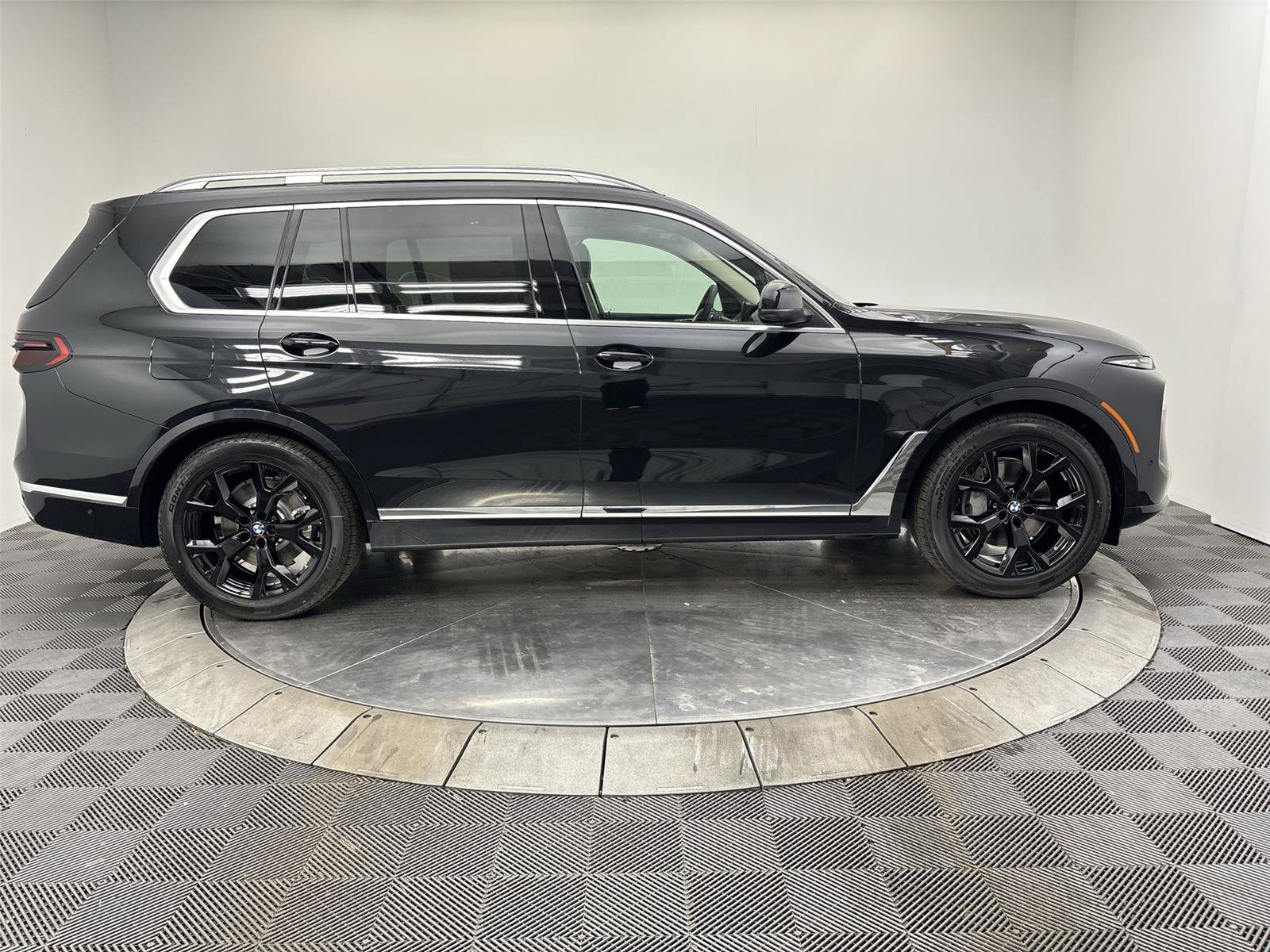 New 2027 BMW X7 xDrive40i AWD/4WD image 17