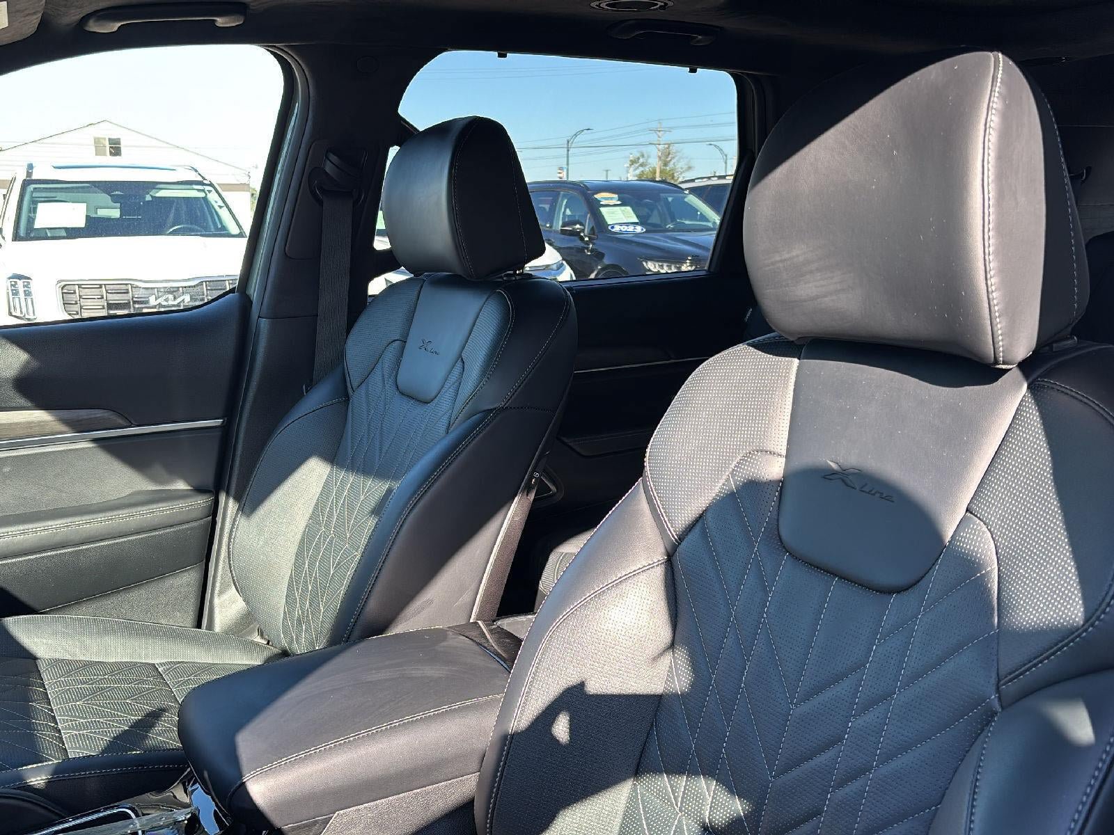 Certified 2025 Kia Telluride SX Prestige X-Line AWD/4WD image 12