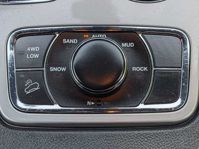 Certified 2021 Jeep Grand Cherokee Limited AWD/4WD image 20