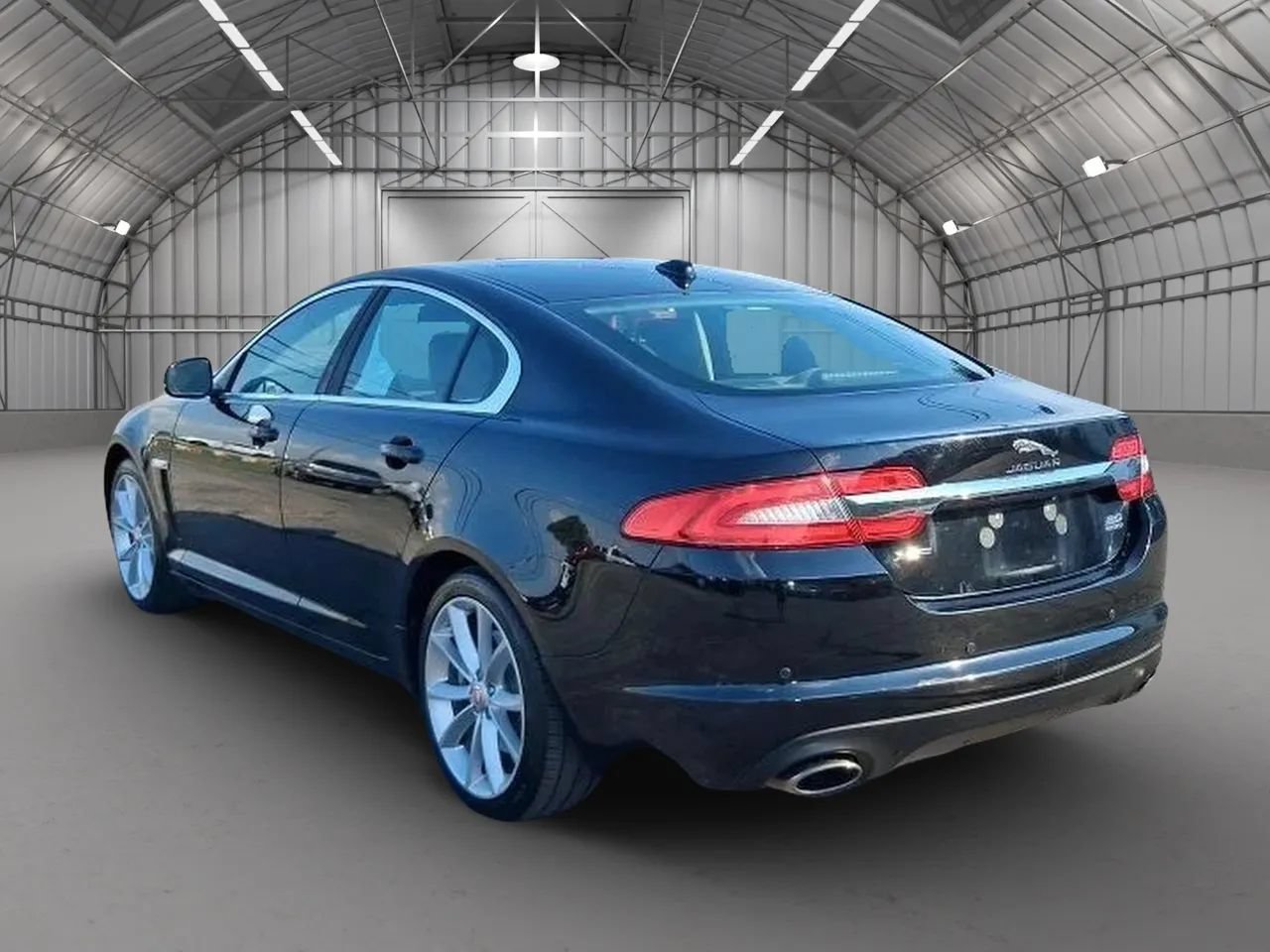 Used 2015 Jaguar XF Sport AWD/4WD image 3