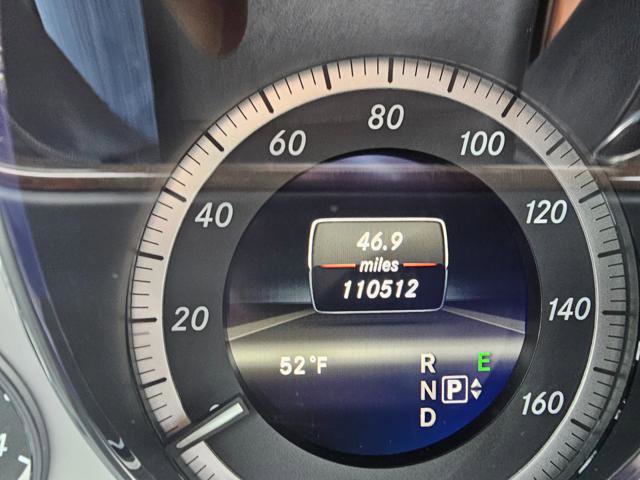 Used 2013 Mercedes-Benz E 550 4MATIC Sedan image 7