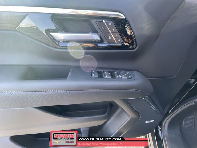 New 2026 Chevrolet Suburban High Country image 24