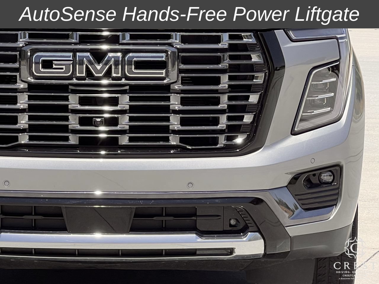 Used 2025 GMC Yukon Denali Ultimate AWD/4WD image 10