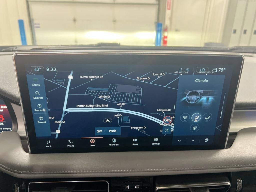 Used 2023 Lincoln Nautilus Reserve AWD/4WD image 15