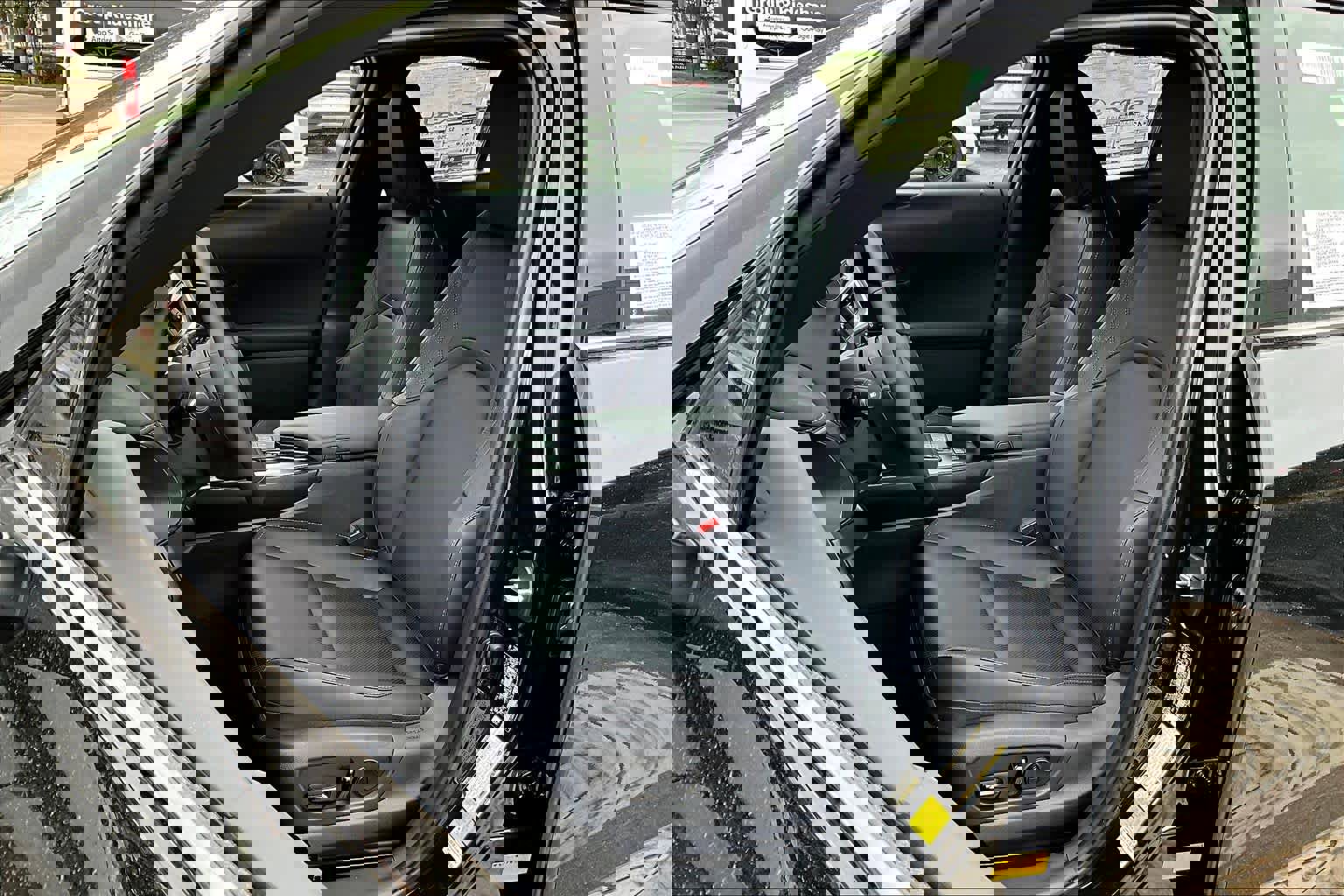 New 2026 Lexus UX 300h FWD image 16