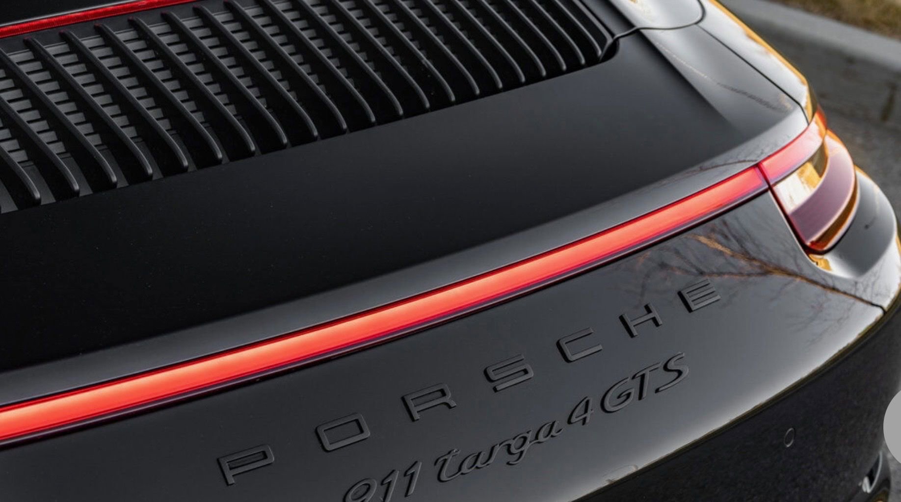 Used 2019 Porsche 911 Targa 4 GTS image 2