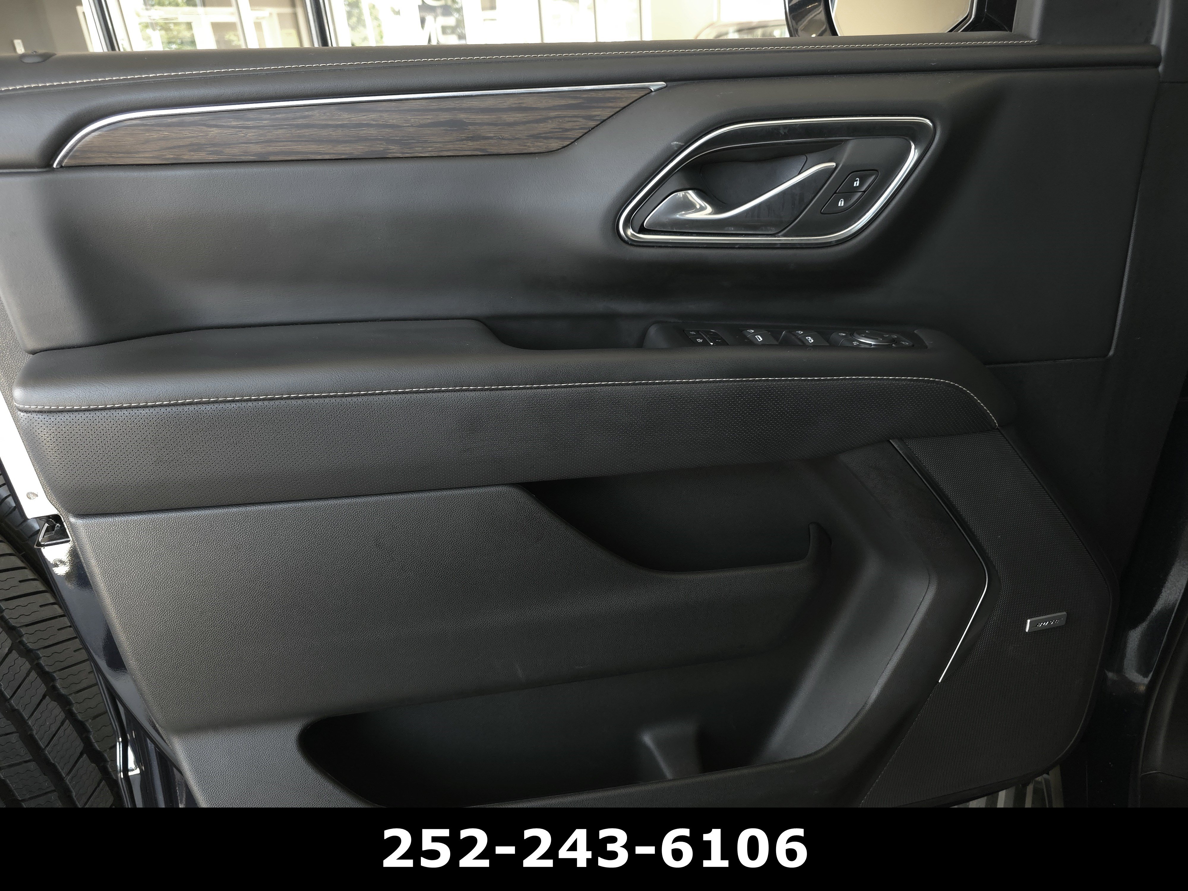 Used 2023 Chevrolet Tahoe Premier w/ Premium Package 2 RWD image 41