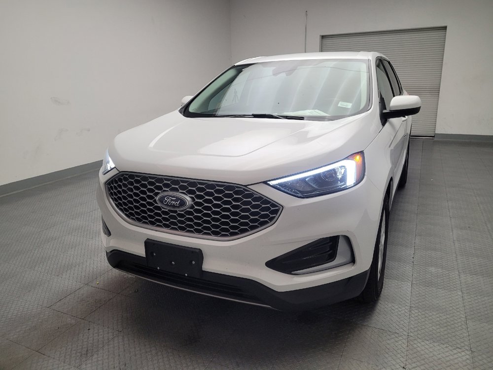 Used 2023 Ford Edge SEL image 15