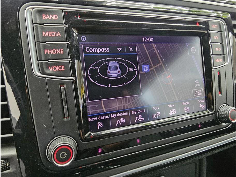 Used 2016 Volkswagen Beetle 1.8T SEL w/ Lighting Package image 18