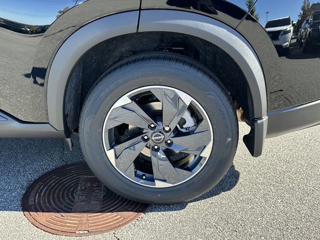 New 2026 Nissan Rogue SV w/ Cold Weather Package image 21