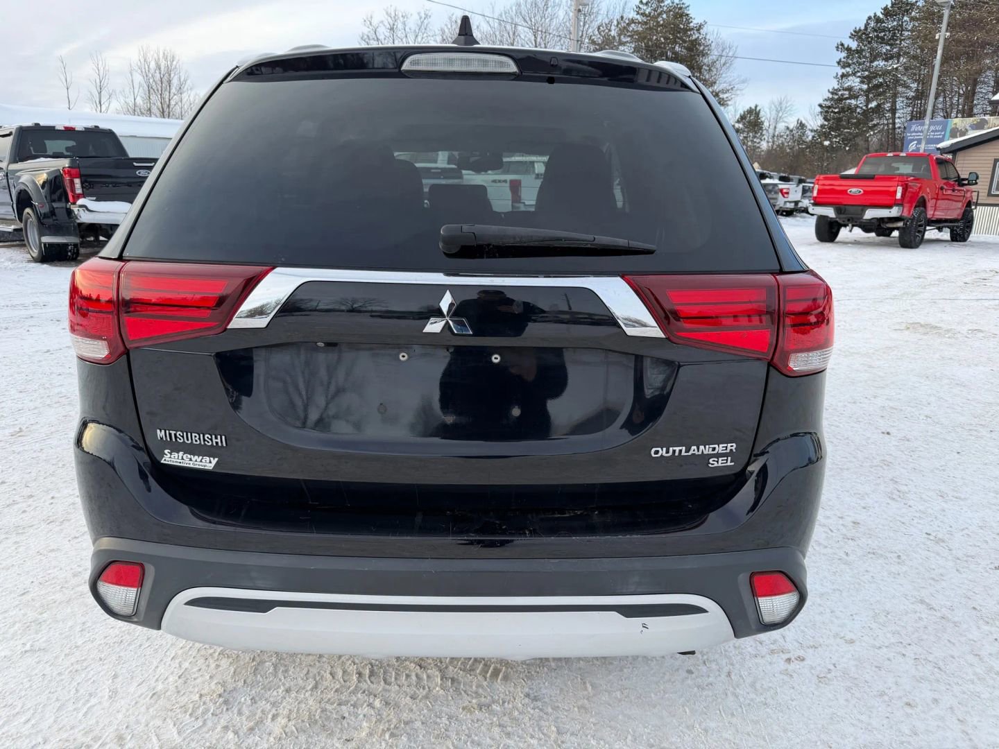 Used 2019 Mitsubishi Outlander SE image 6