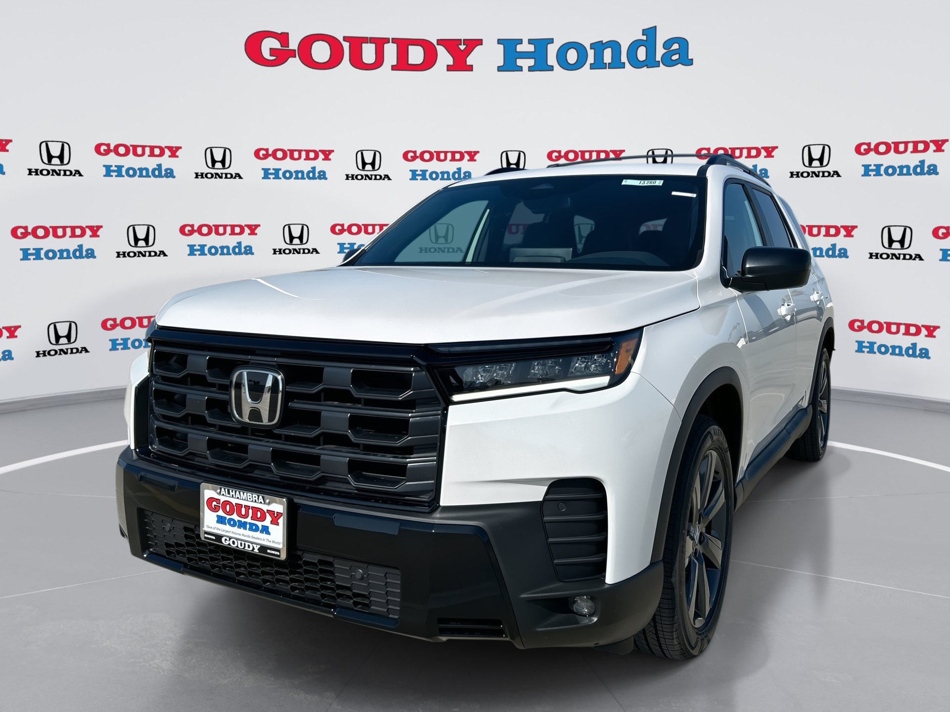 New 2026 Honda Pilot Sport video 1