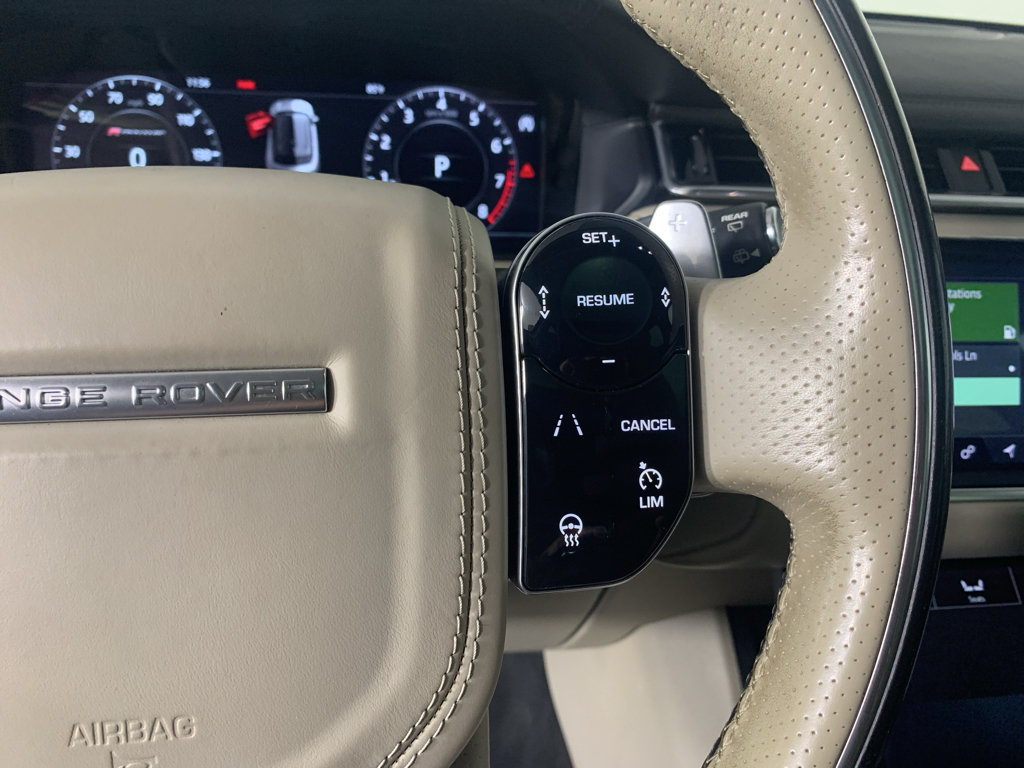 Used 2018 Land Rover Range Rover Velar R-Dynamic SE AWD/4WD image 19