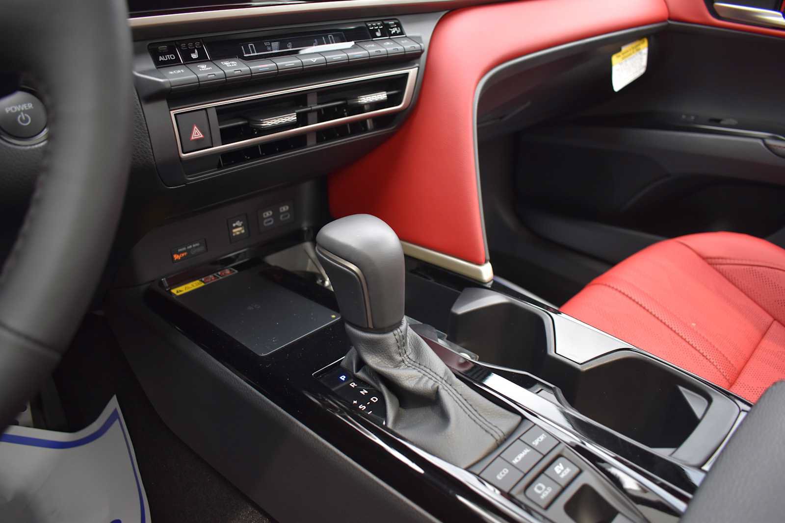 Used 2026 Toyota Camry XSE FWD image 18