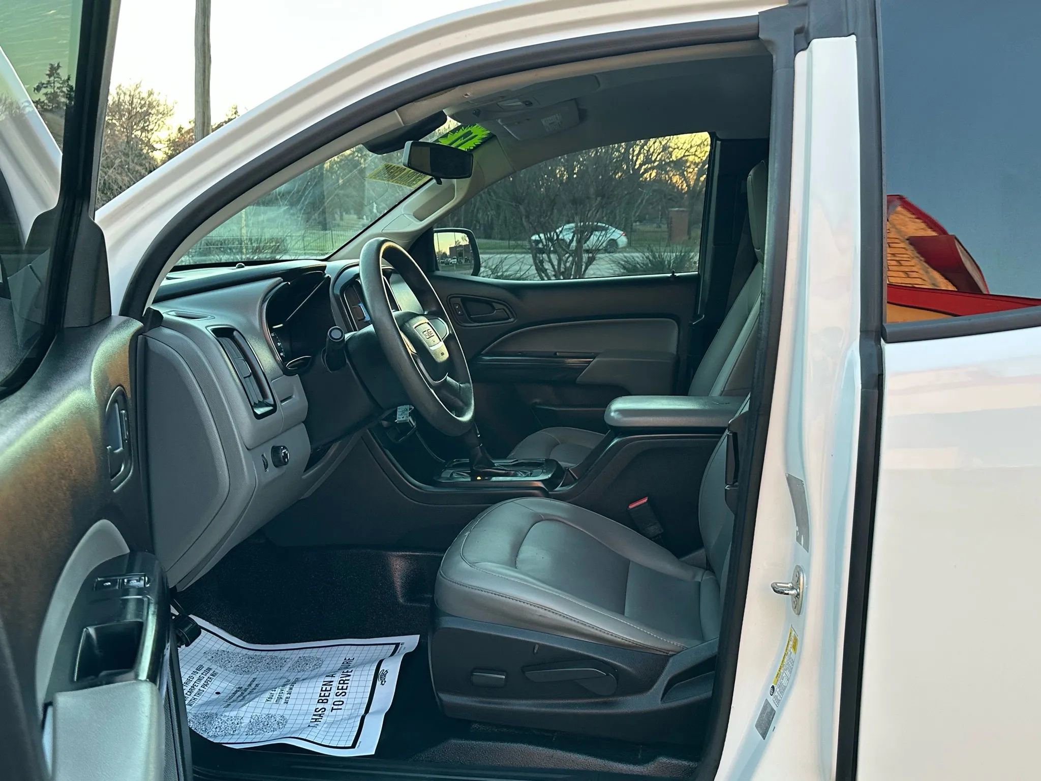 Used 2017 GMC Canyon W/T w/ Convenience Package RWD image 10