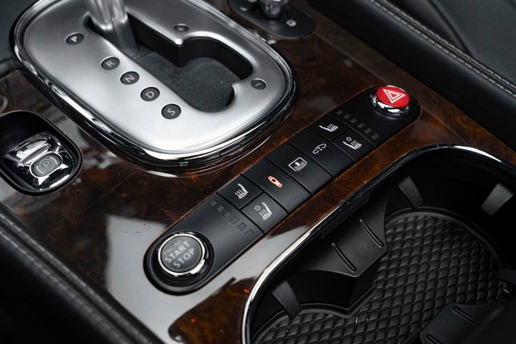 Used 2014 Bentley Flying Spur W12 AWD/4WD image 34