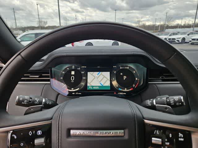 Used 2025 Land Rover Range Rover SE AWD/4WD image 35