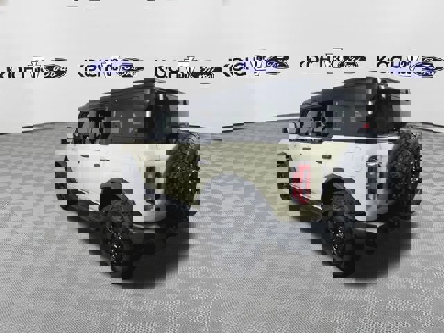 New 2025 Ford Bronco Outer Banks image 6