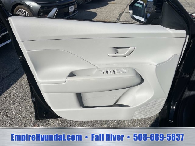Used 2024 Hyundai Kona SEL w/ Convenience Package FWD image 15