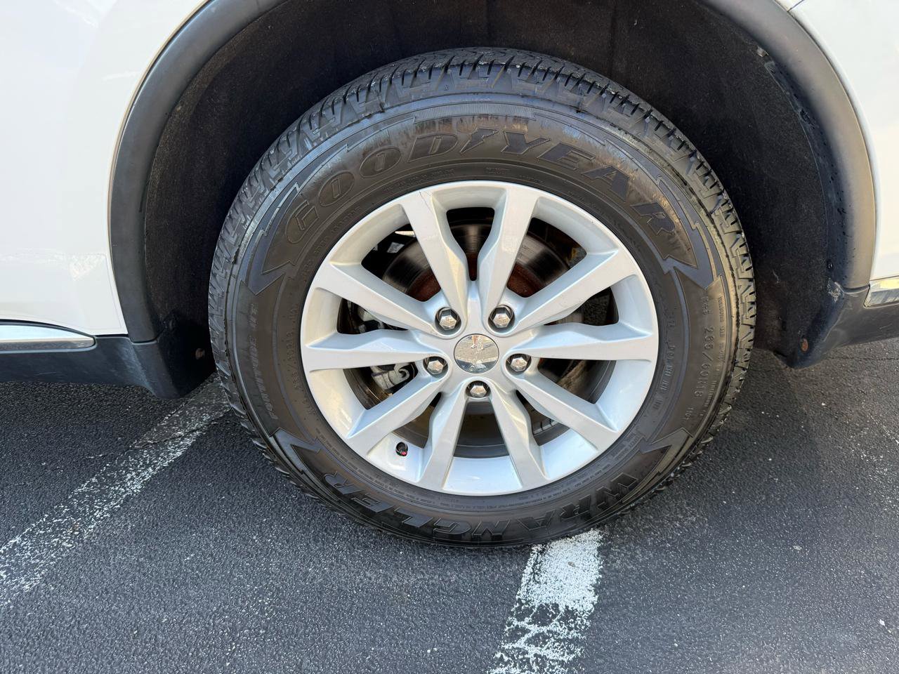 Used 2018 Dodge Durango SXT AWD/4WD image 28