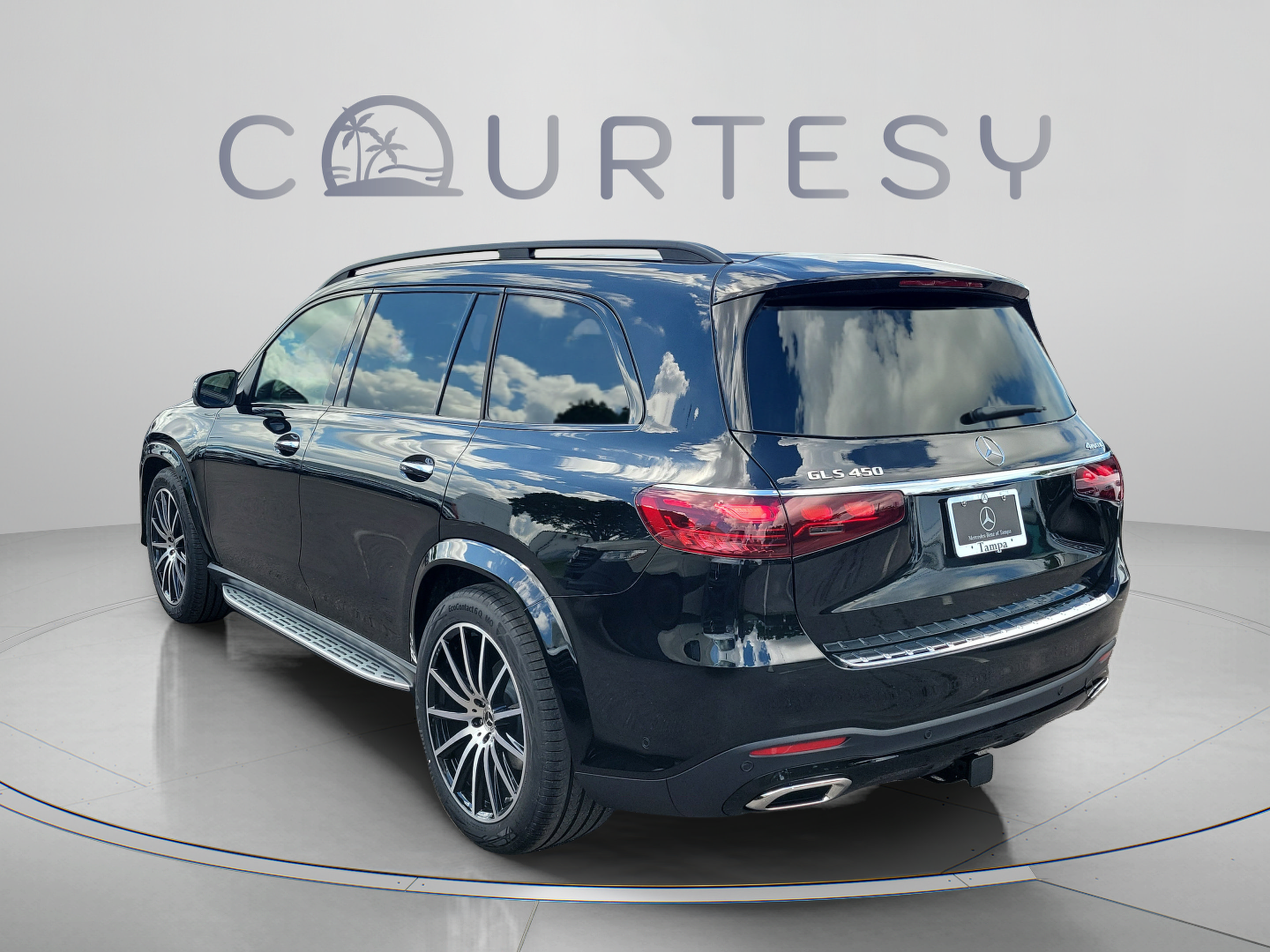 New 2026 Mercedes-Benz GLS 450 4MATIC image 2