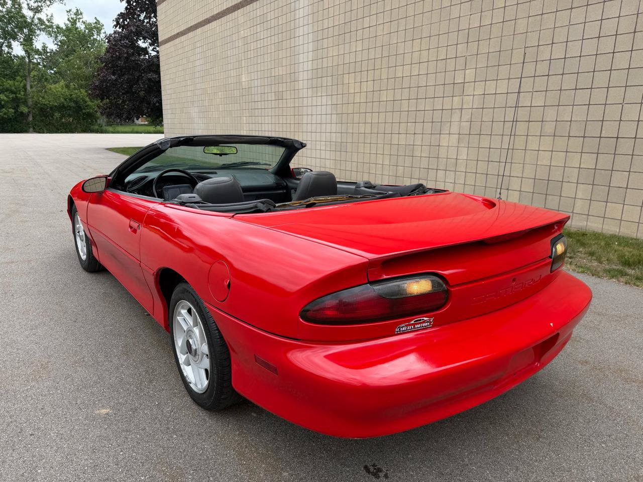 Used 1995 Chevrolet Camaro LT RWD image 12