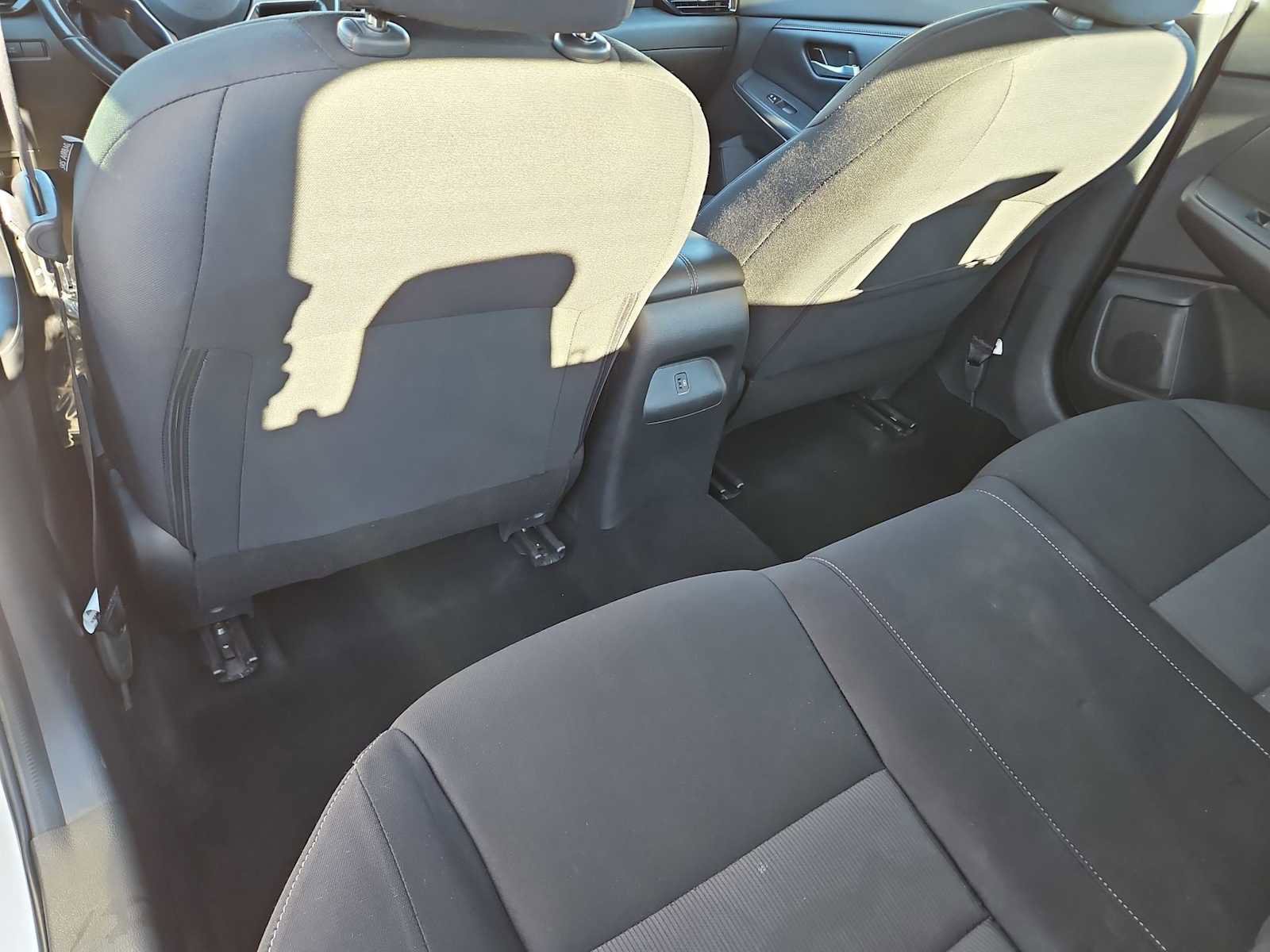 Used 2022 Nissan Sentra SV image 17