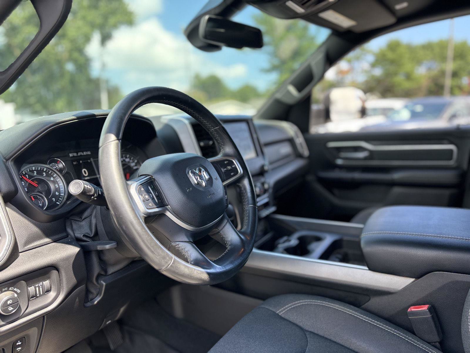 Used 2019 RAM 1500 Big Horn AWD/4WD image 11