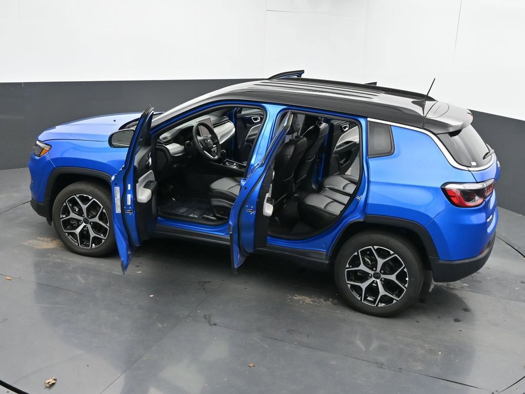 Used 2025 Jeep Compass Limited AWD/4WD image 64