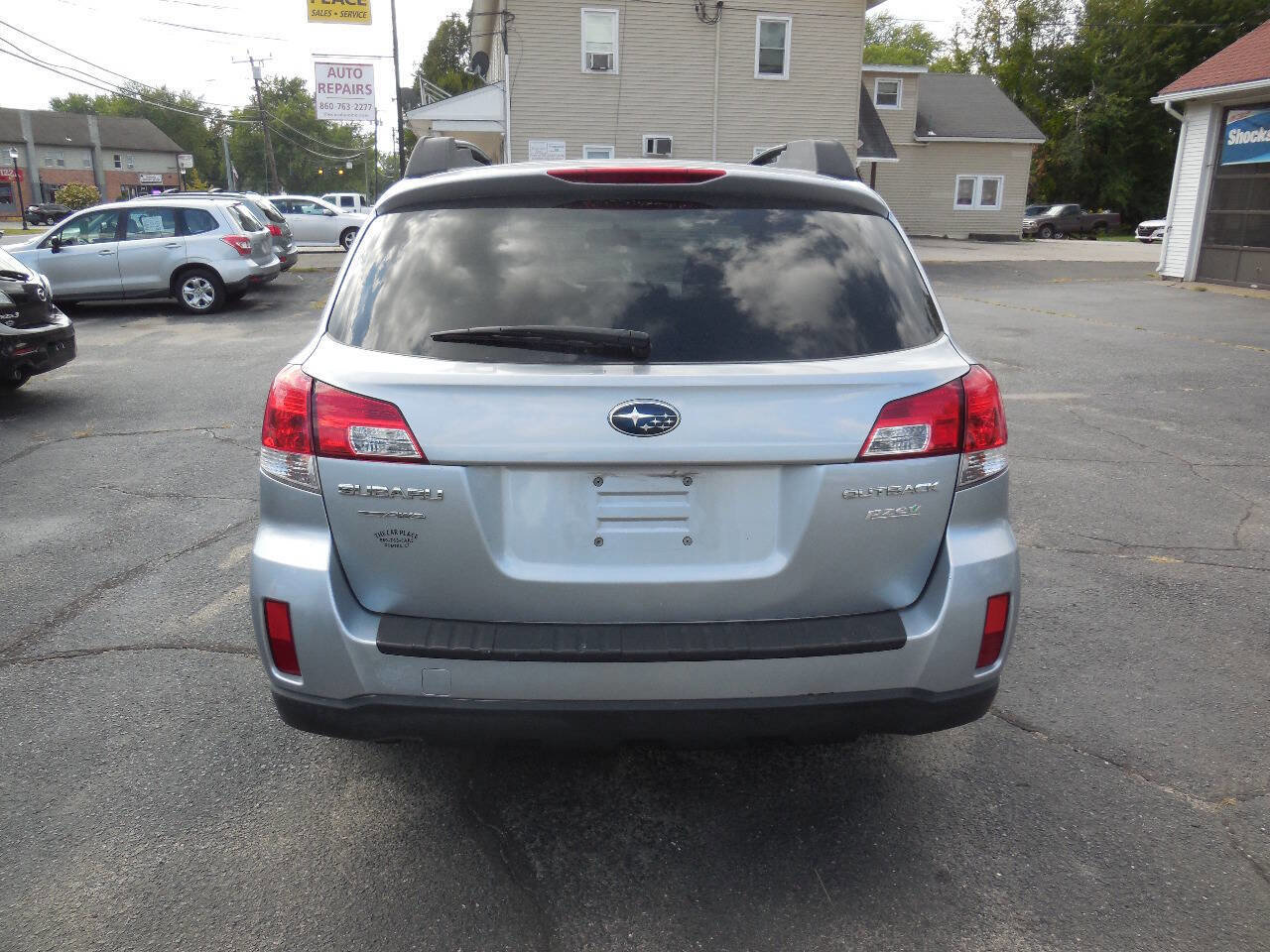 Used 2012 Subaru Outback 2.5i Premium image 5