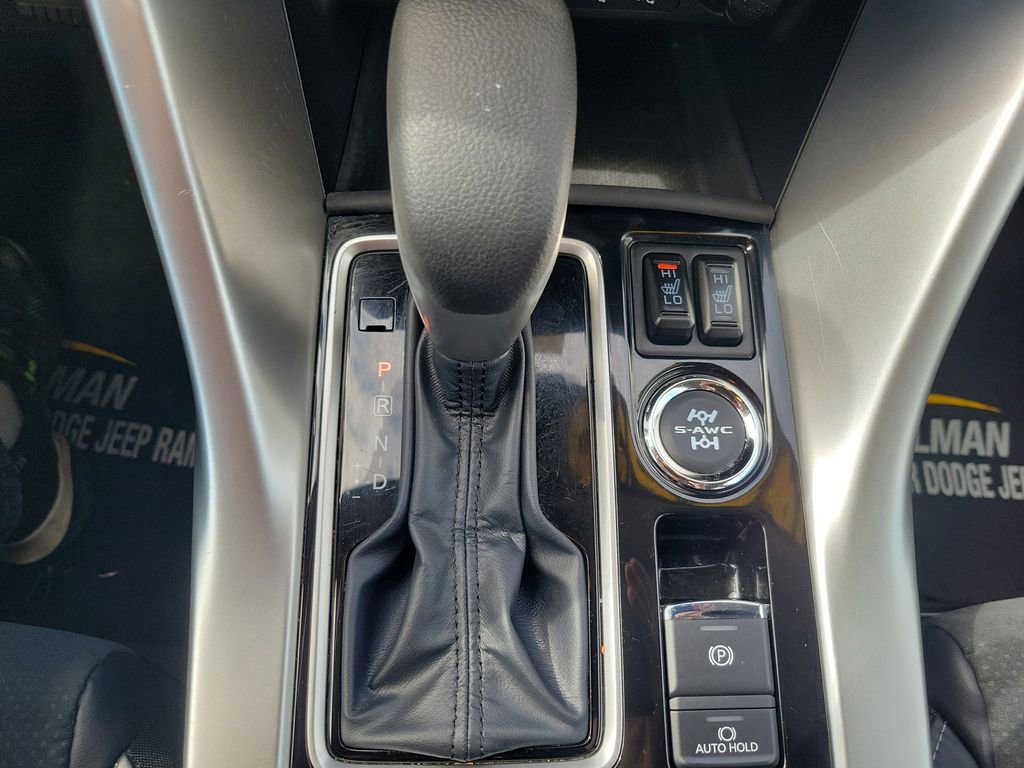 Used 2025 Mitsubishi Eclipse Cross SE image 34