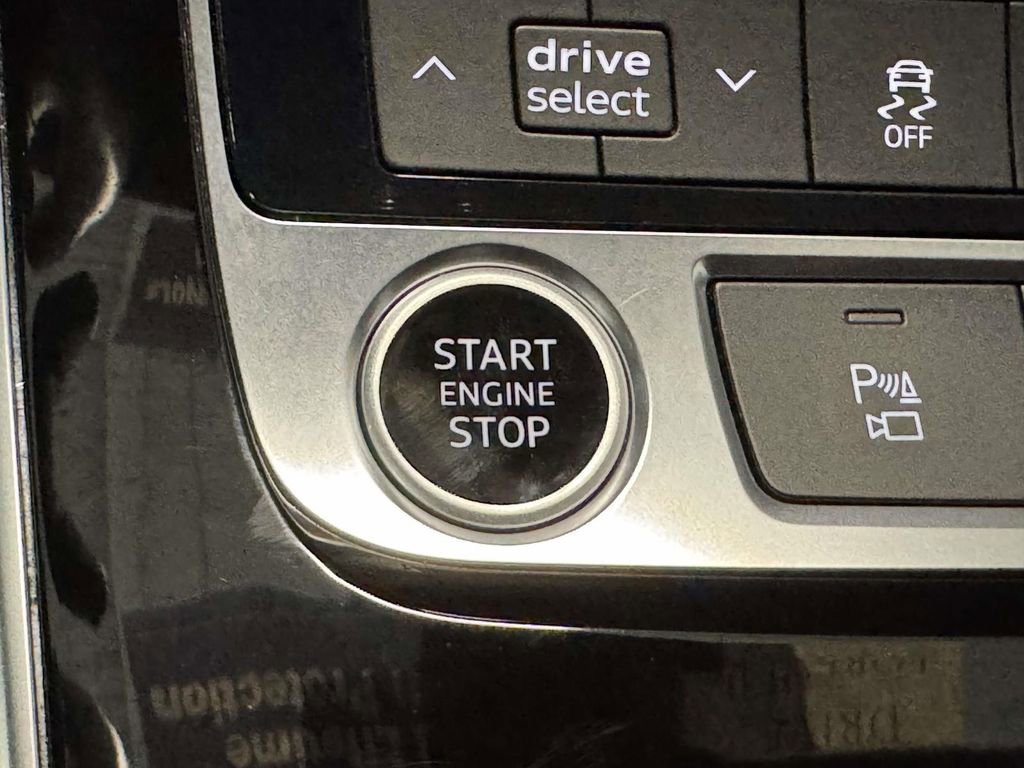 Used 2022 Audi Q7 2.0T Premium Plus image 25