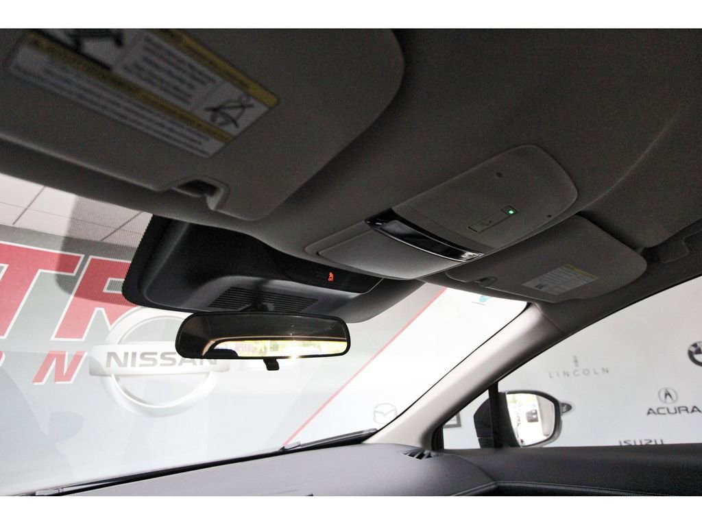 Used 2026 Nissan Murano SV image 20