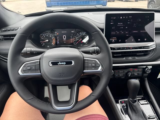 New 2026 Jeep Compass Latitude AWD/4WD image 10