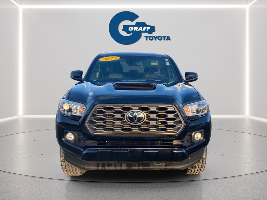 Used 2023 Toyota Tacoma TRD Sport w/ Black Out Package (TMS) image 20