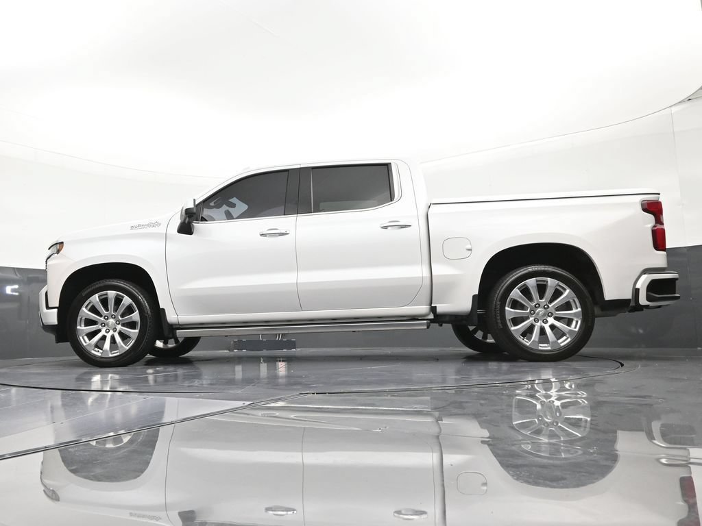 Used 2021 Chevrolet Silverado 1500 High Country w/ Technology Package AWD/4WD image 21