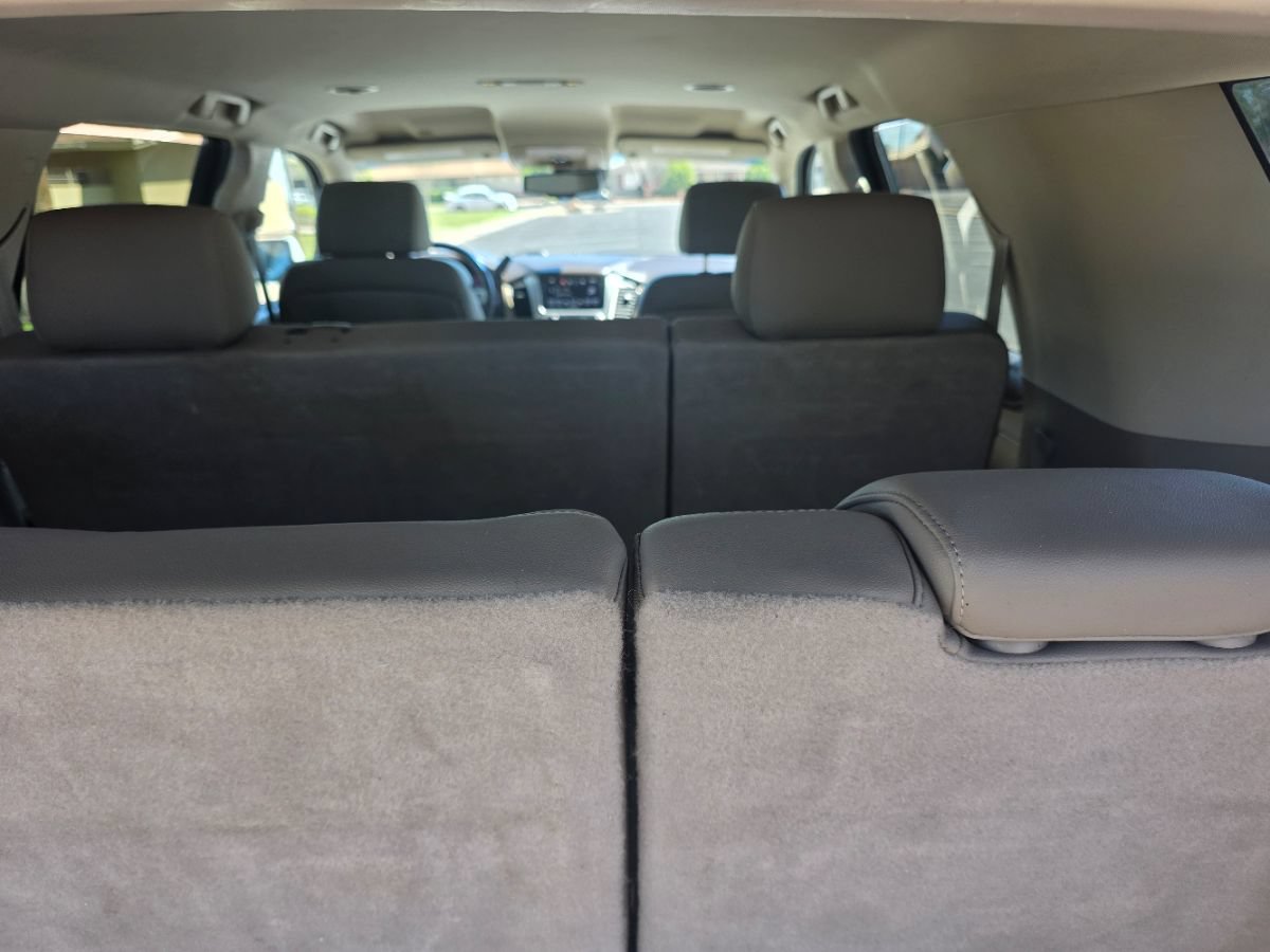 Used 2016 GMC Yukon SLT RWD image 14