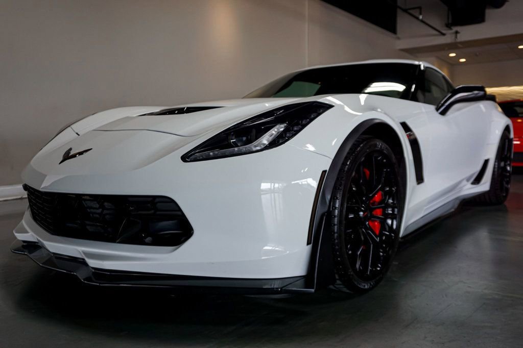 Used 2017 Chevrolet Corvette Z06 w/ Z07 Performance Package image 60