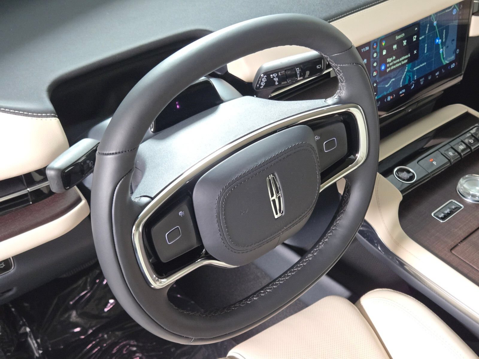 New 2027 Lincoln Navigator Premiere AWD/4WD image 25